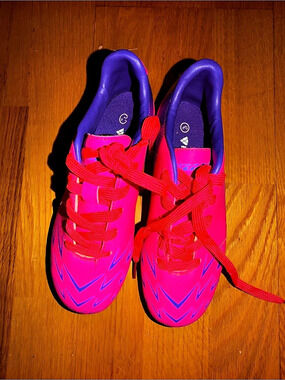 Vizari  Girls US 13 Pink & Purple cleats